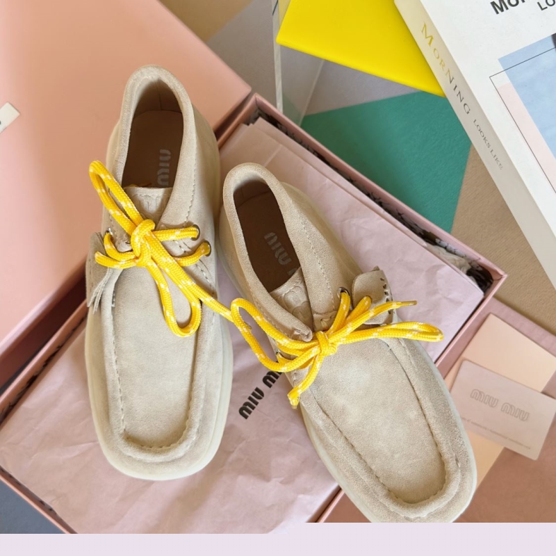 Miu Miu Casual Shoes
